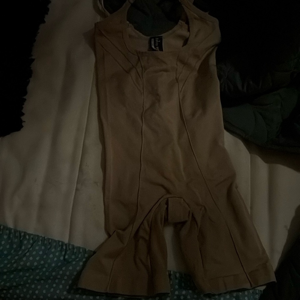 Bodysuit shapewear